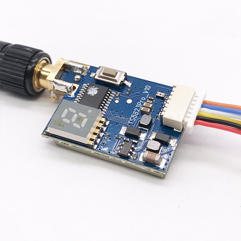 EWRF TS5823 Pro 200mW/600mW Vi - đánh giá và giá Drone Racing Vtx